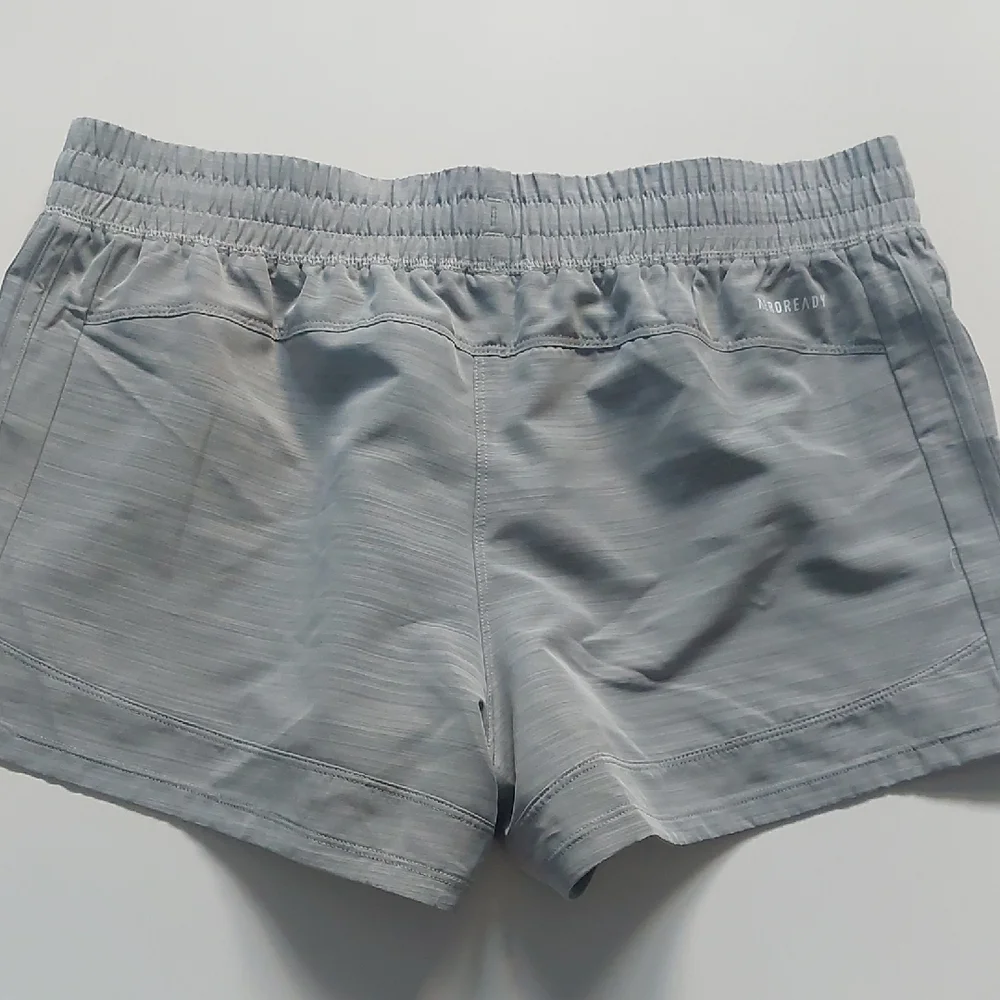 adidas Gray Athletic Shorts Womens  Lightweight Moisture-Wicking‎ Size M